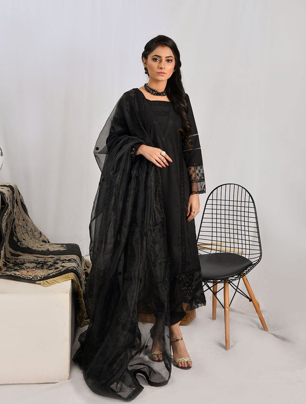 KOE-1204 Black & White 2021 FASUNSLAD 