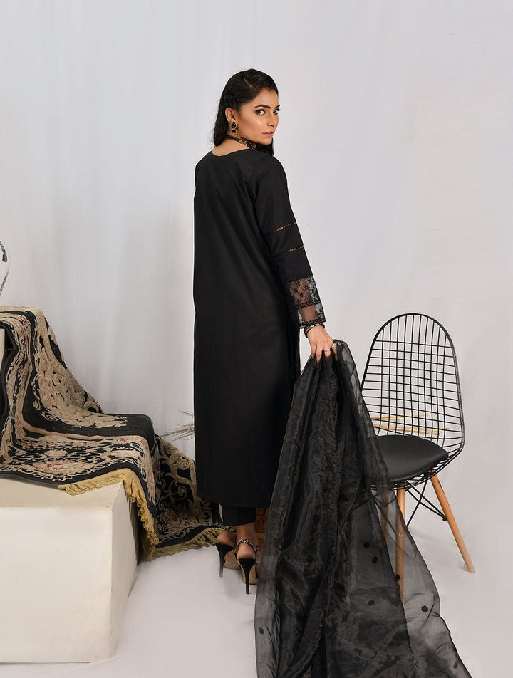 KOE-1204 Black & White 2021 FASUNSLAD 