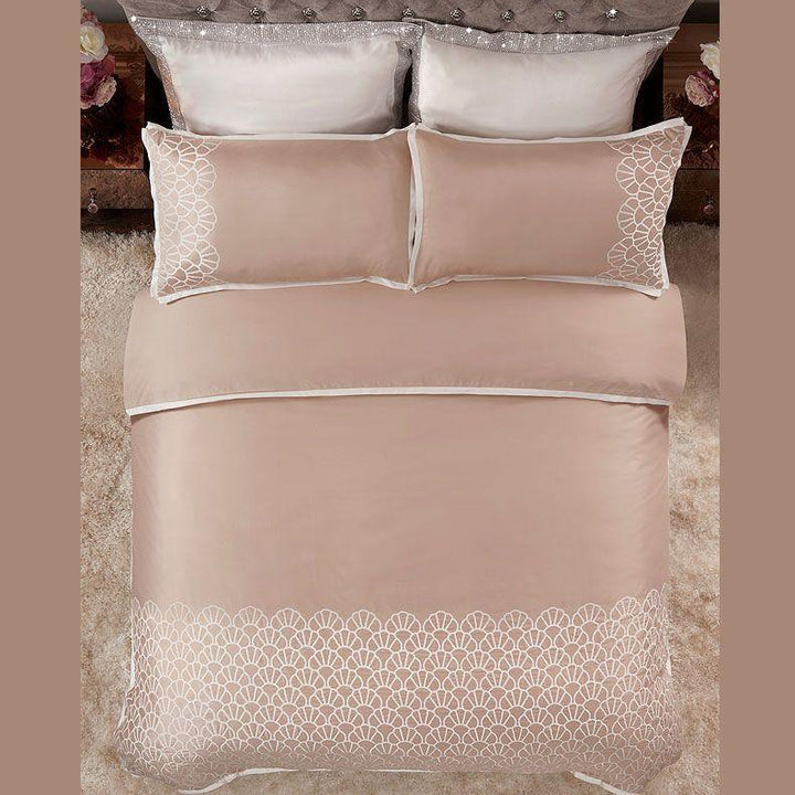 Embellished Freya sequence Duvet Cover - ONIEO - #1Best online shopping store in Pakistan