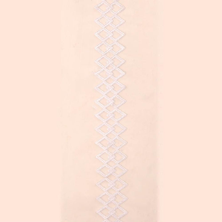 Flower Motif Embroidery Patti Cute Applique Badge Des-186 - ONIEO - #1Best online shopping store in Pakistan