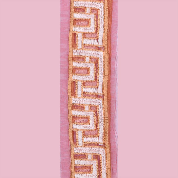 Flower Motif Embroidery Patti Cute Applique Badge Des-195 - ONIEO - #1Best online shopping store in Pakistan