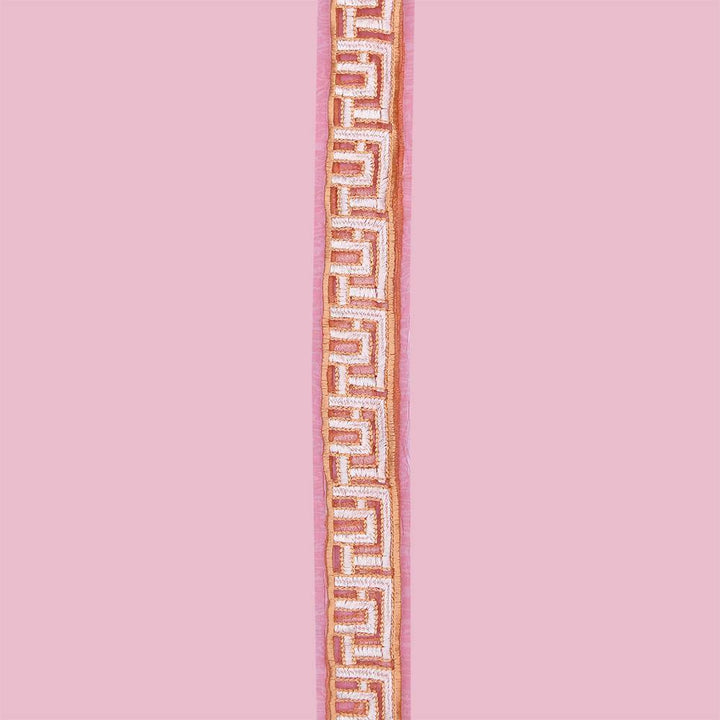 Flower Motif Embroidery Patti Cute Applique Badge Des-195 - ONIEO - #1Best online shopping store in Pakistan